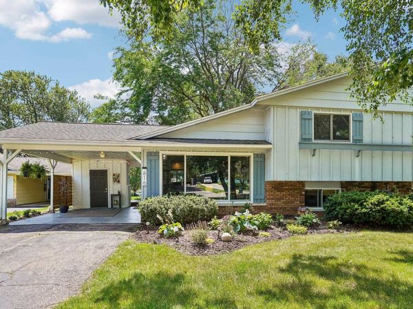 816 11th Street, Baraboo, WI 53913