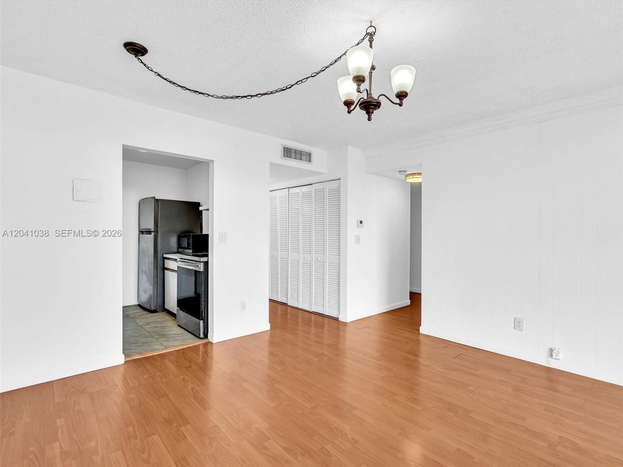 2020 NE 135th St, Unit 601, North Miami, FL 33181 Photo