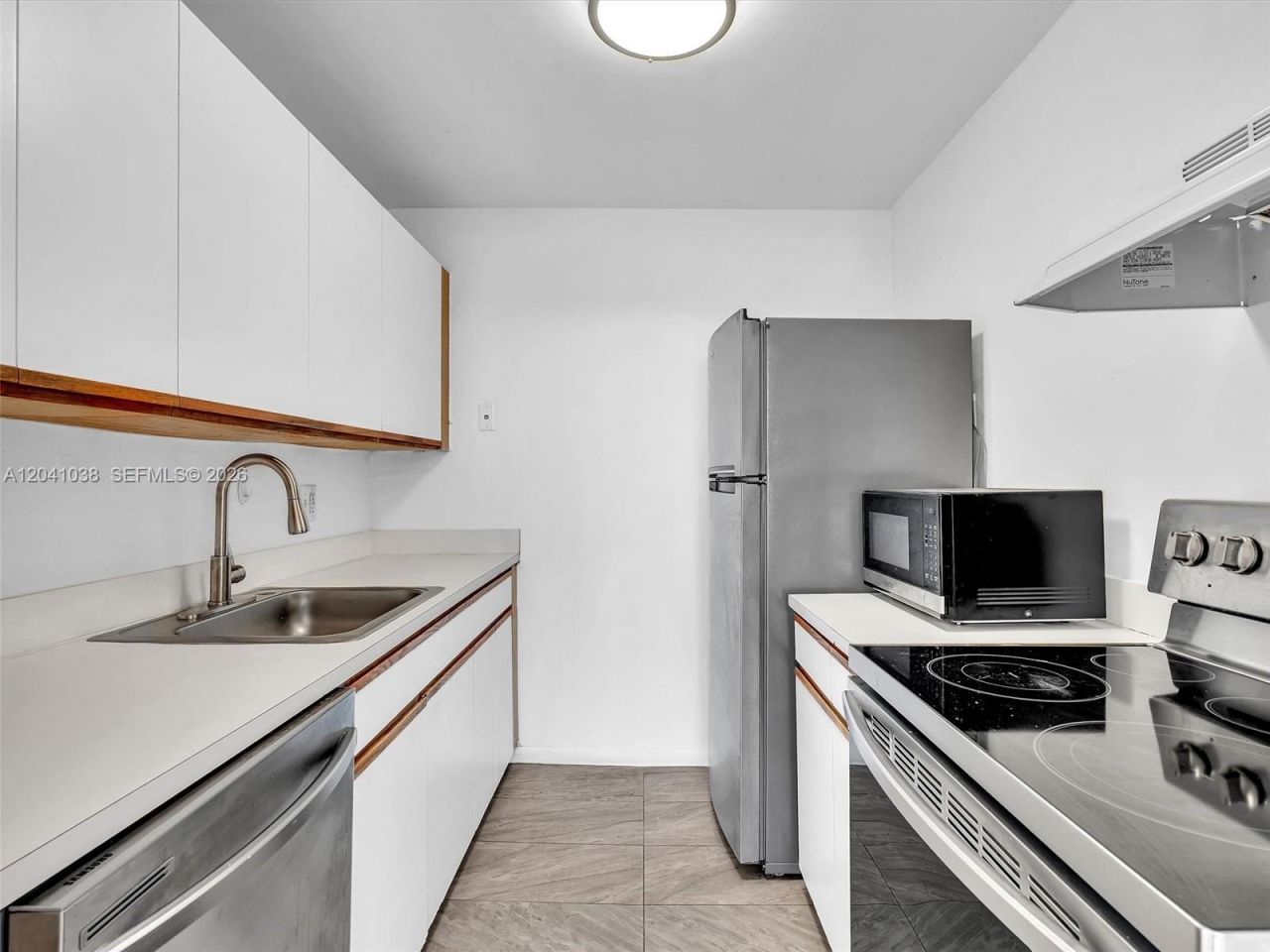 2020 NE 135th St , Unit 601, North Miami, FL 33181 Photo