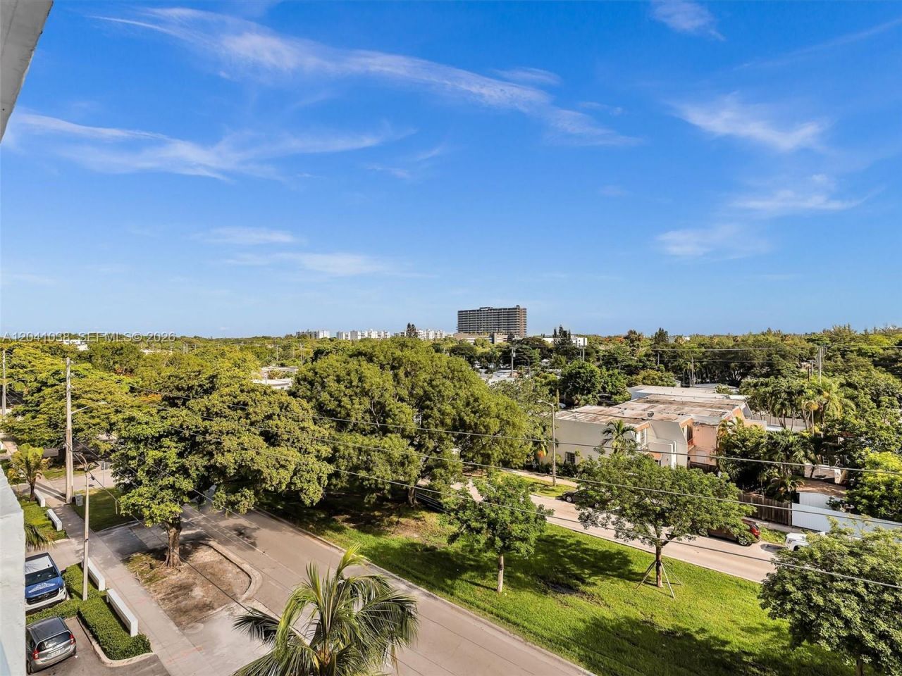 2020 NE 135th St, Unit 601, North Miami, FL 33181 Photo