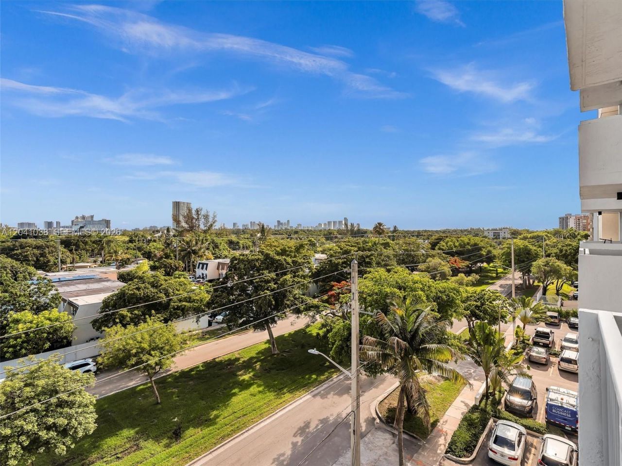 2020 NE 135th St, Unit 601, North Miami, FL 33181 Photo