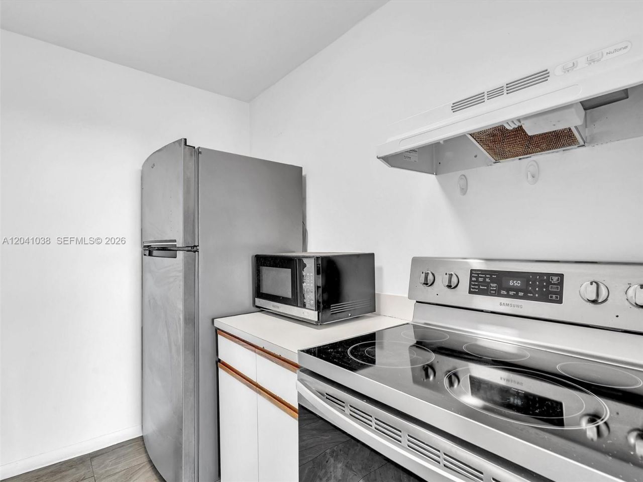 2020 NE 135th St, Unit 601, North Miami, FL 33181 Photo
