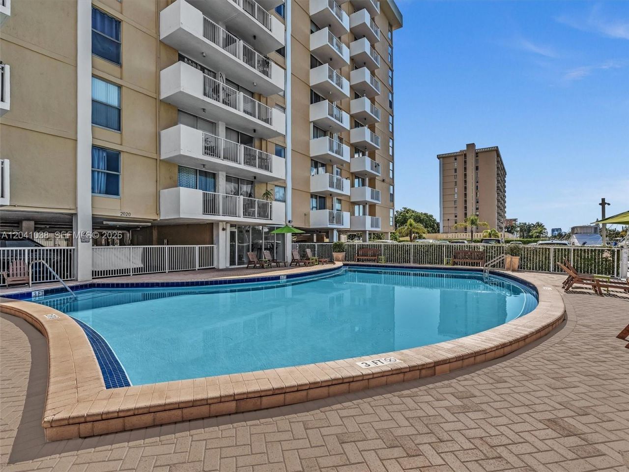 2020 NE 135th St , Unit 601, North Miami, FL 33181 Photo