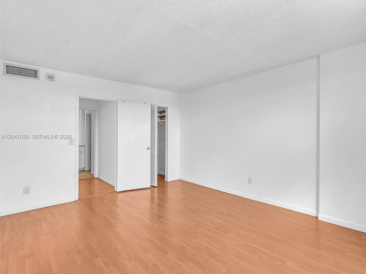 2020 NE 135th St, Unit 601, North Miami, FL 33181 Photo