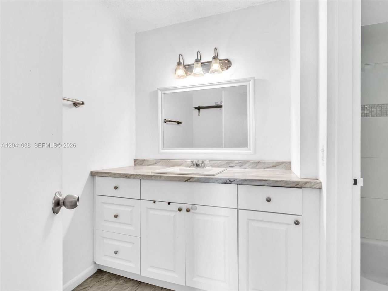 2020 NE 135th St, Unit 601, North Miami, FL 33181 Photo