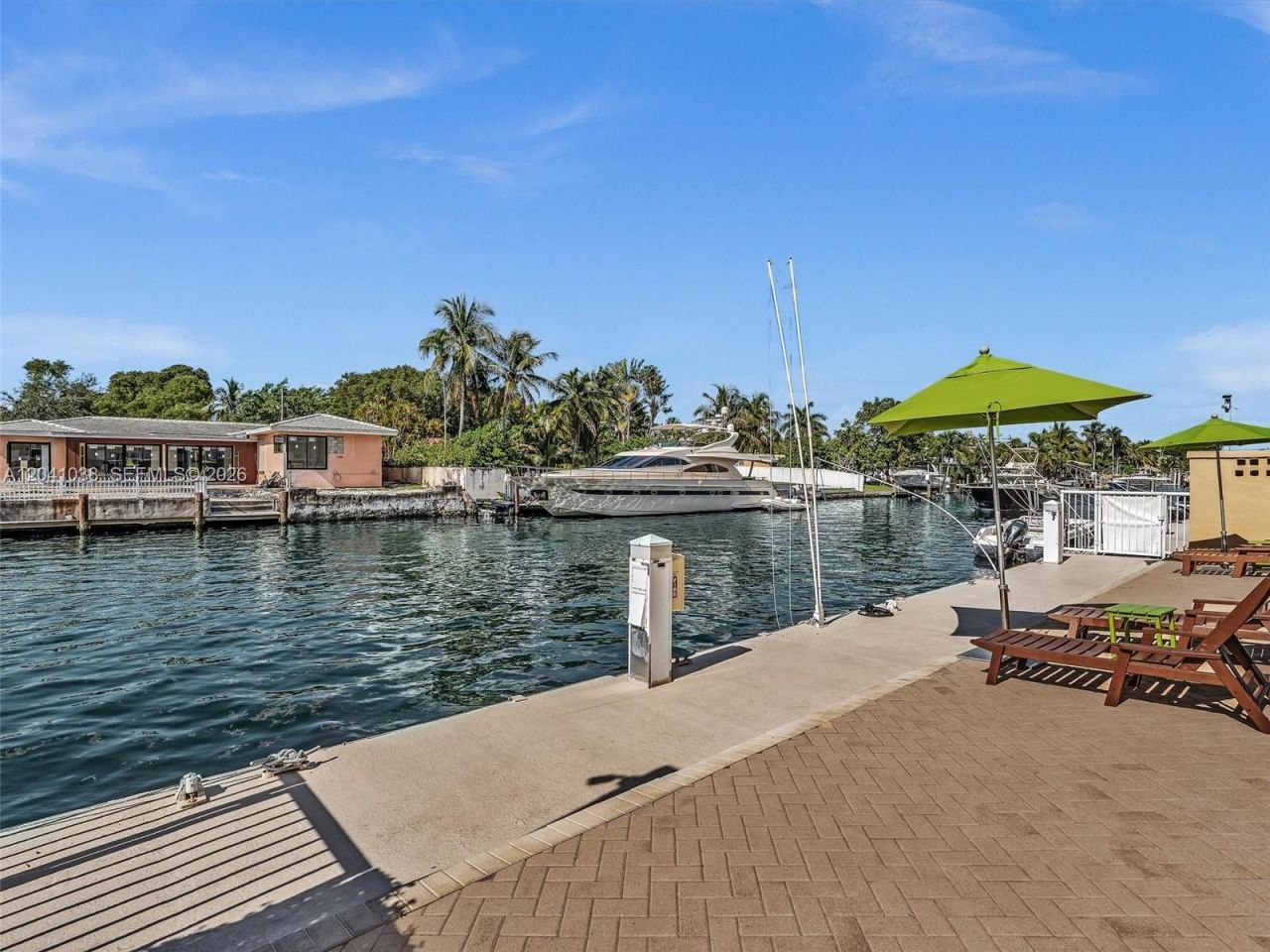 2020 NE 135th St, Unit 601, North Miami, FL 33181 Photo