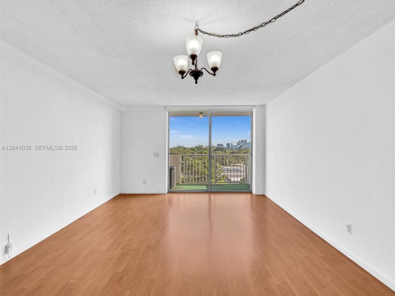 2020 NE 135th St , Unit 601, North Miami, FL 33181 Photo