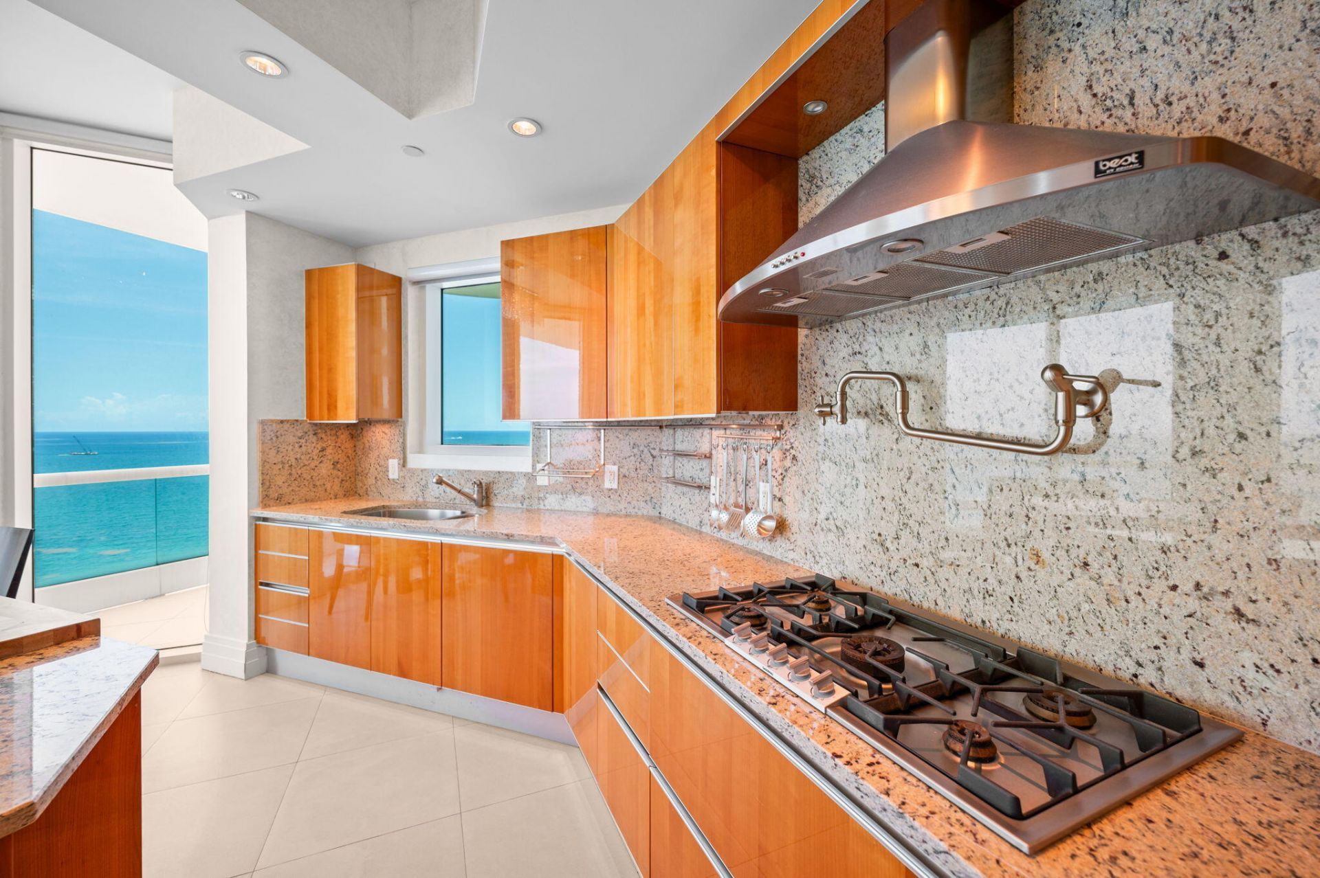 16051 Collins Avenue, Unit 1902, Sunny Isles Beach, FL 33160 Photo