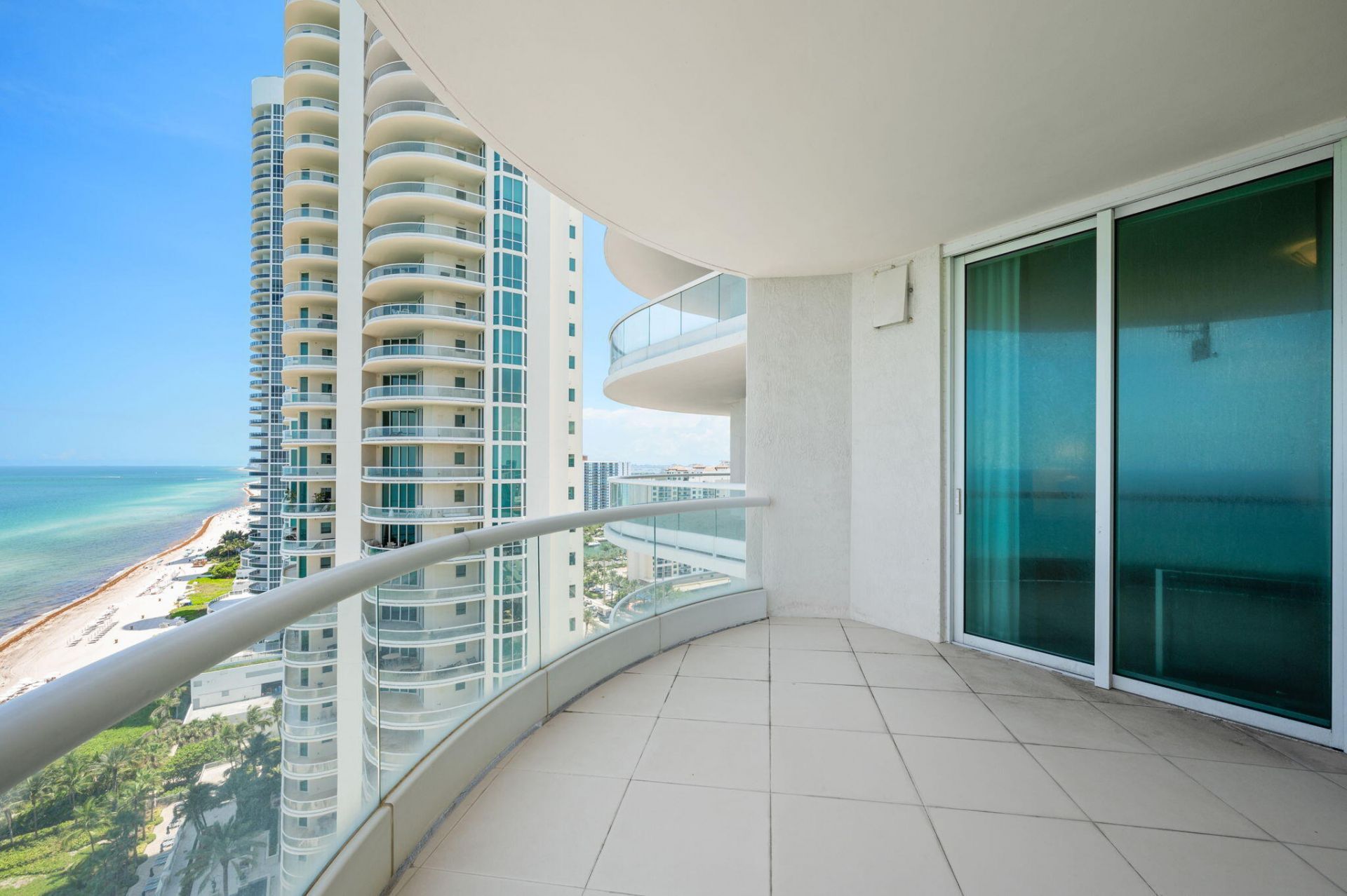 16051 Collins Avenue, Unit 1902, Sunny Isles Beach, FL 33160 Photo