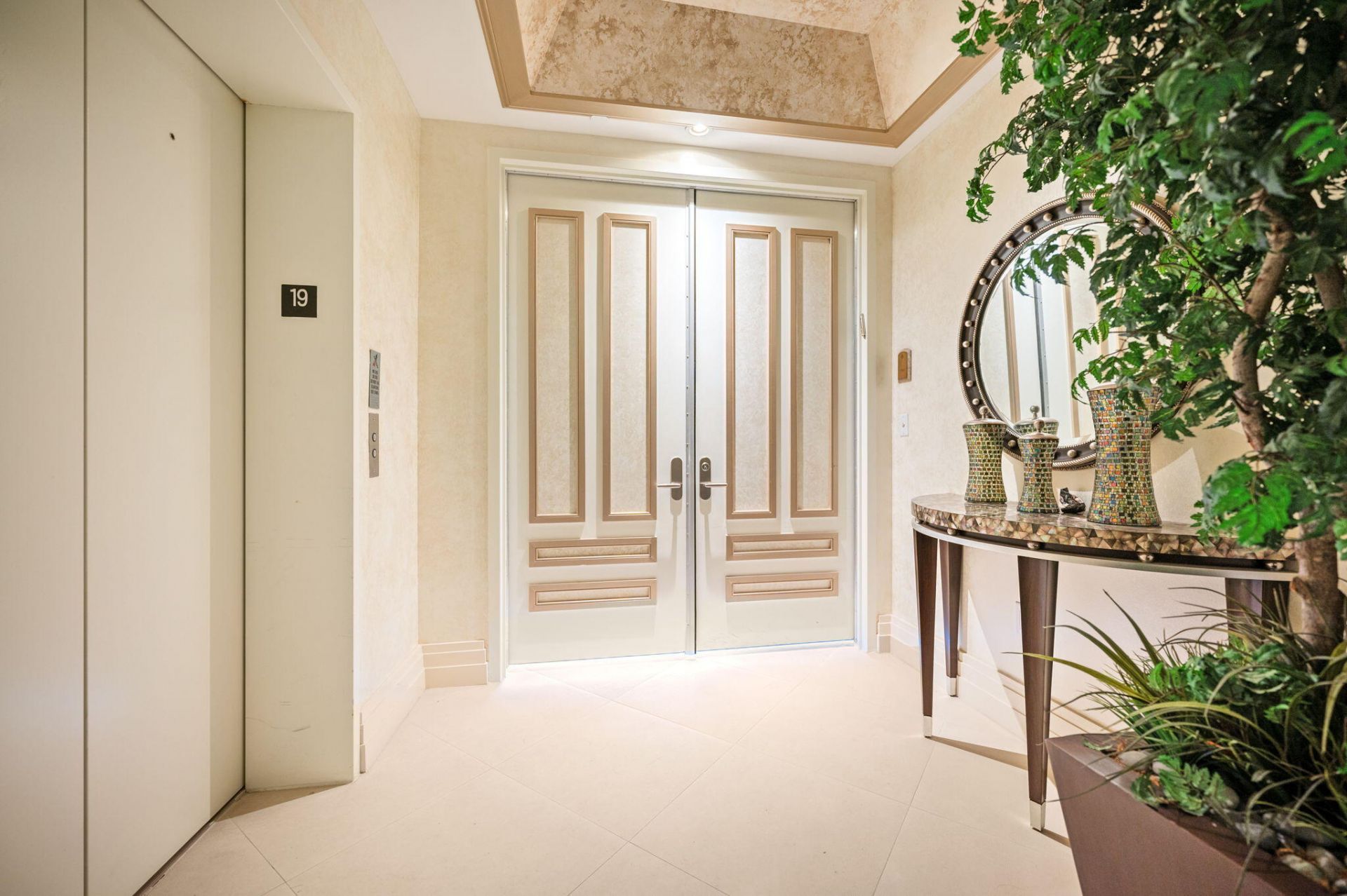 16051 Collins Avenue, Unit 1902, Sunny Isles Beach, FL 33160 Photo