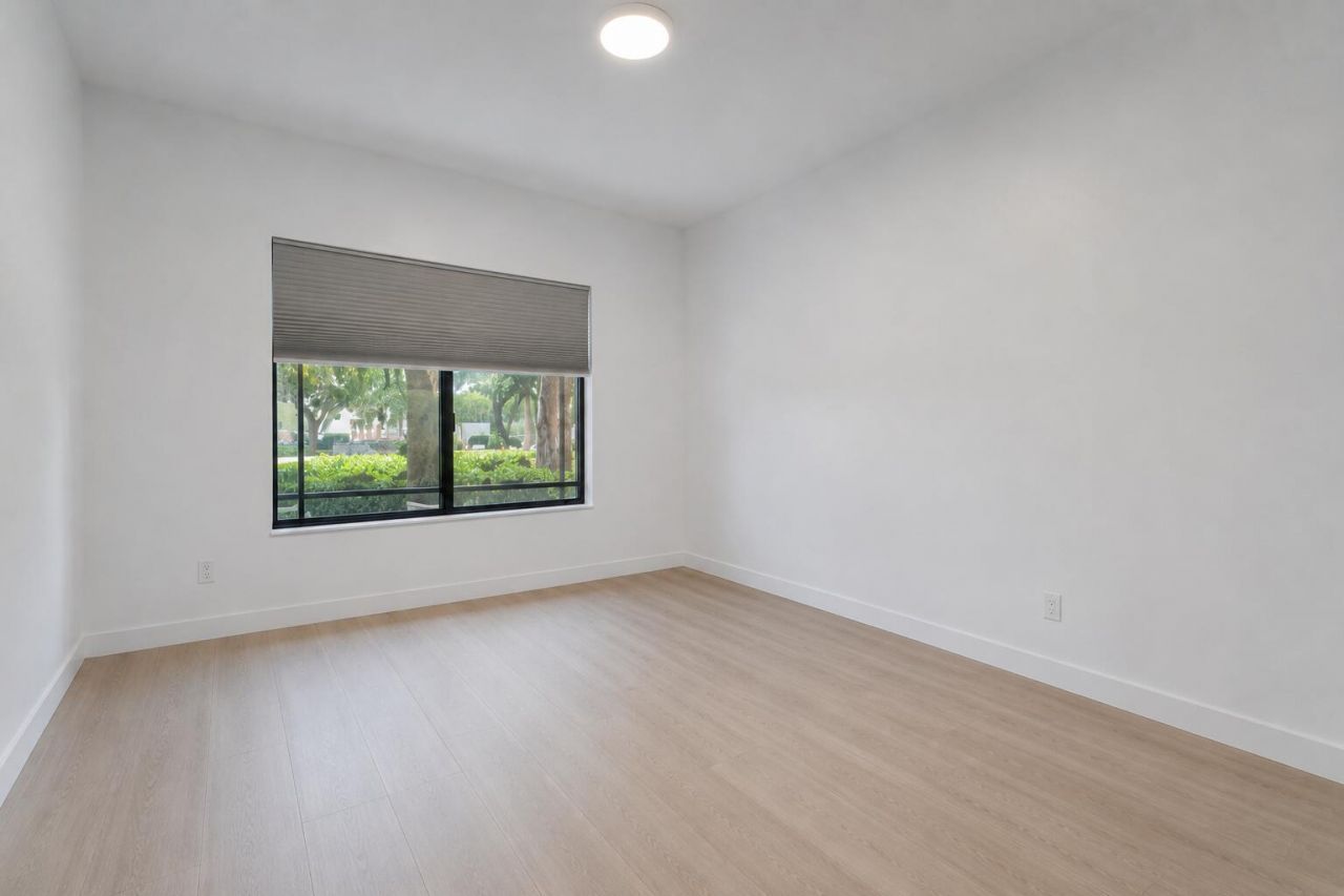 2807 Veronia Drive, Unit 107, Palm Beach Gardens, FL 33410 Photo
