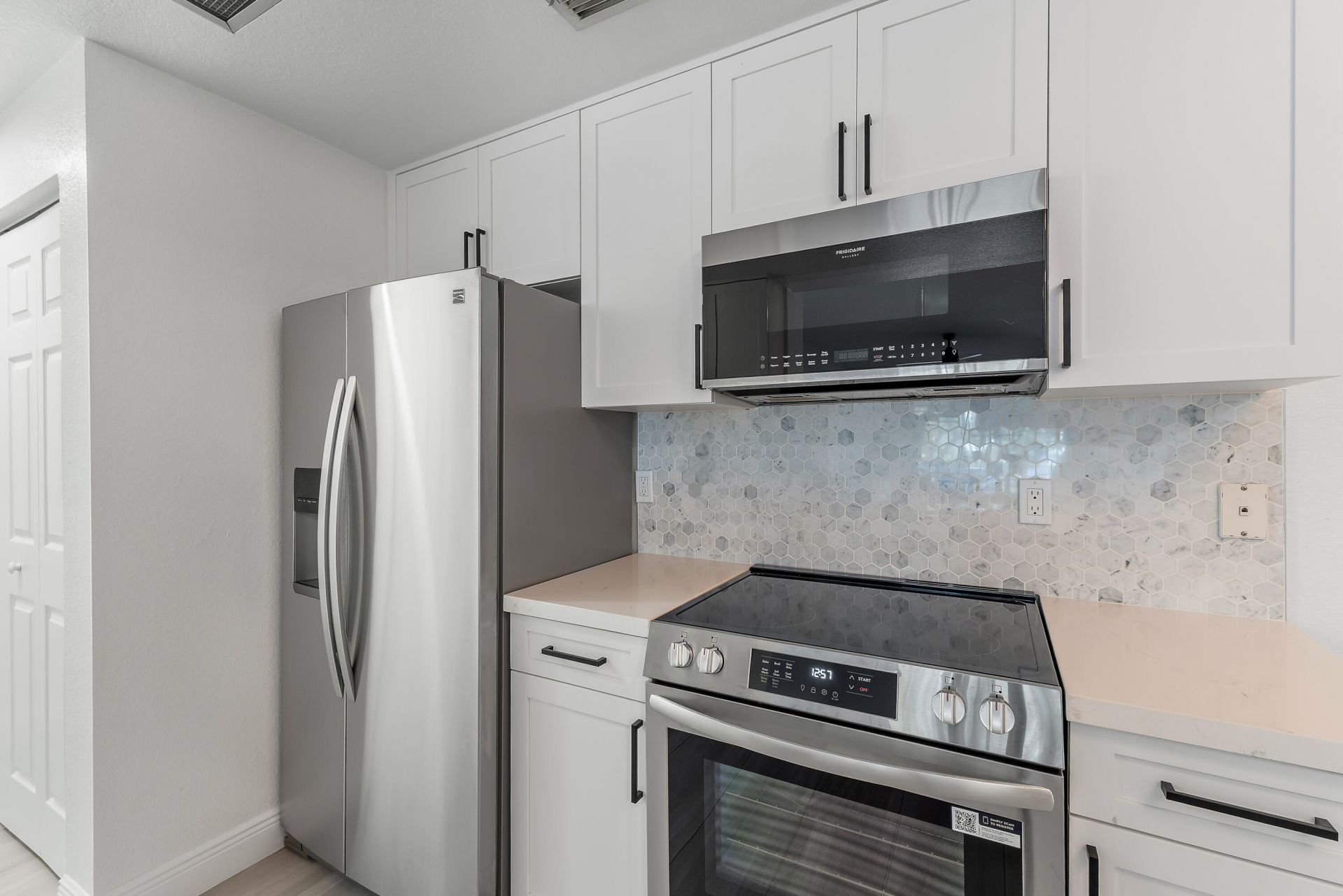 2807 Veronia Drive, Unit 107, Palm Beach Gardens, FL 33410 Photo