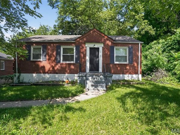 10107 Green Valley Drive , St Louis, MO 63136