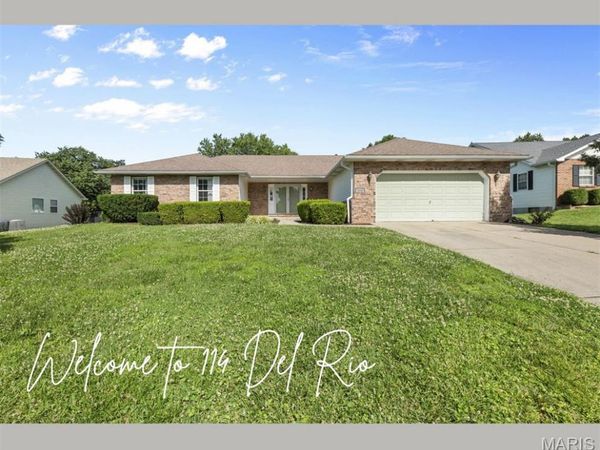 114 Del Rio Court, Belleville, IL 62221