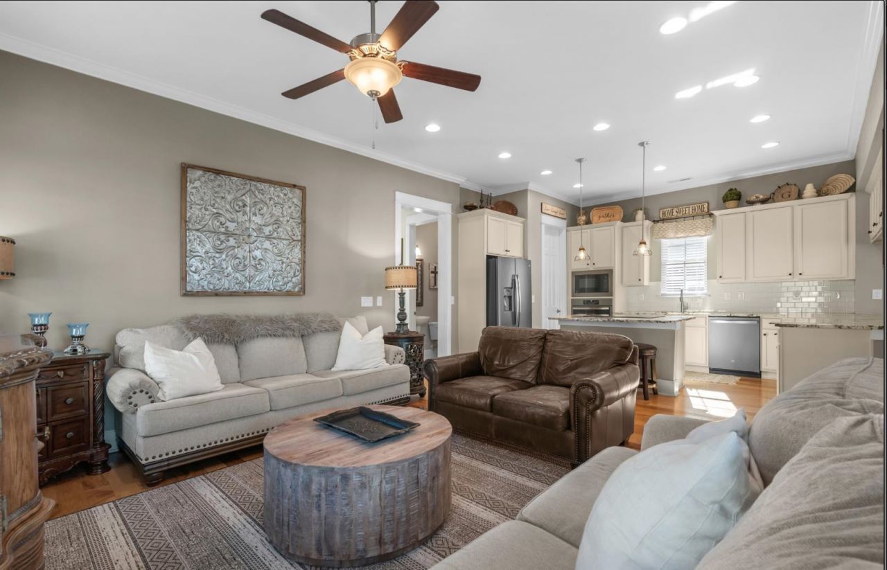 840 Crystal Water Way  Photo 12