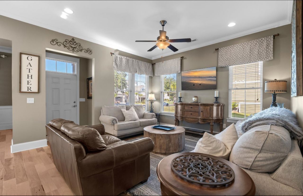 840 Crystal Water Way  Photo 14
