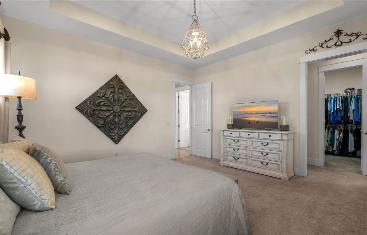 840 Crystal Water Way  Photo 19