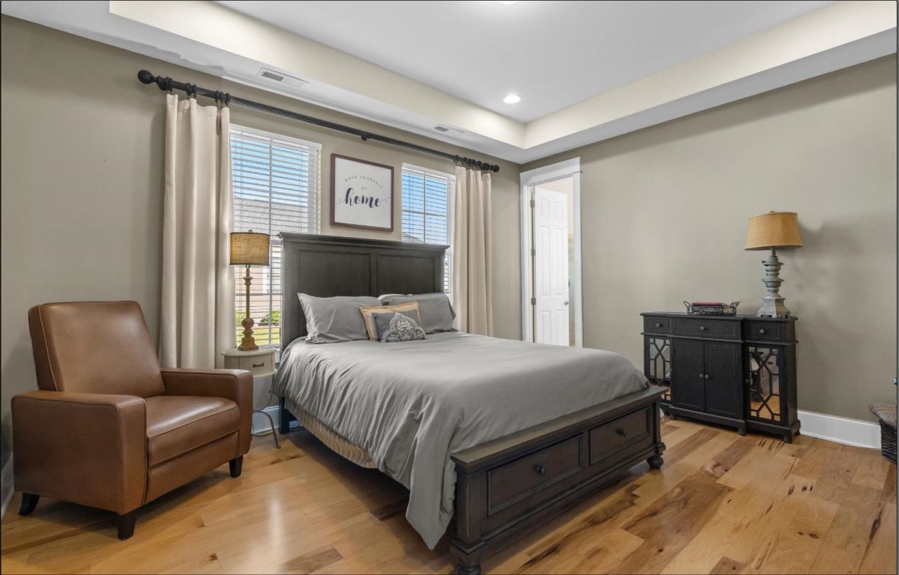 840 Crystal Water Way  Photo 24