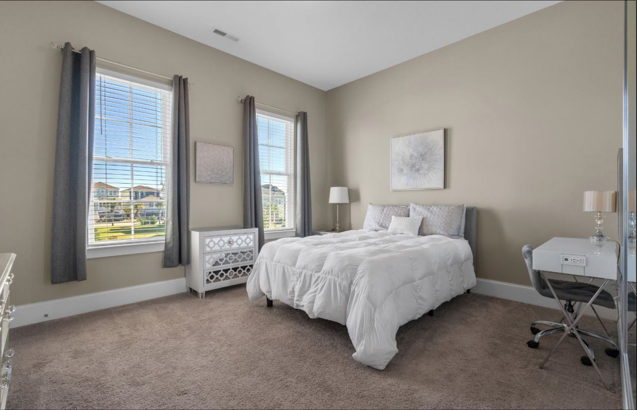 840 Crystal Water Way  Photo 28