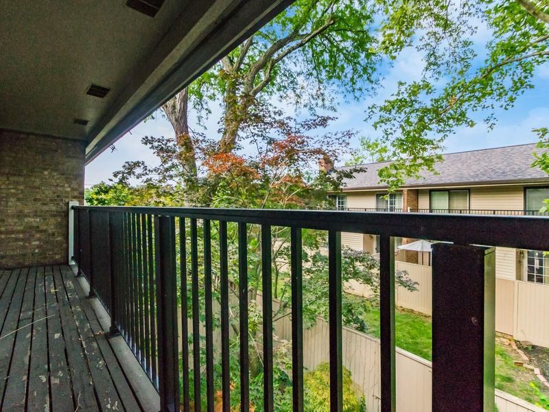 5101 Delancey Street, Columbus, OH 43220 Photo 32