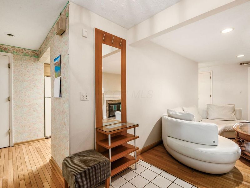 5101 Delancey Street, Columbus, OH 43220 Photo 7