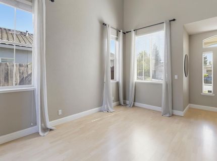 1080 Rudgwick Dr, Roseville, CA 95747 Photo
