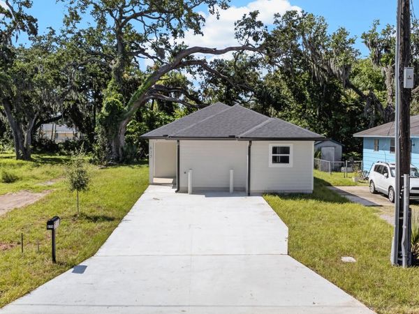 615 Cedar Street, Daytona Beach, FL 32114