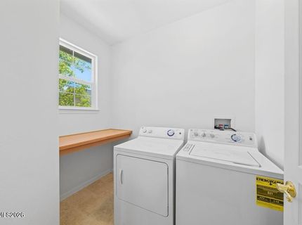 1642 W Minden Village Loop, Minden, NV 89423 Photo
