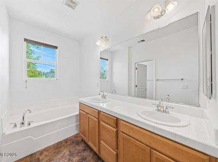 1642 W Minden Village Loop, Minden, NV 89423 Photo
