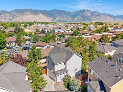 1642 W Minden Village Loop, Minden, NV 89423 Photo