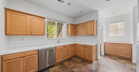 1642 W Minden Village Loop, Minden, NV 89423 Photo
