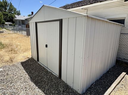 213 1/2 E 4th Street, Winnemucca, NV 89445 Photo