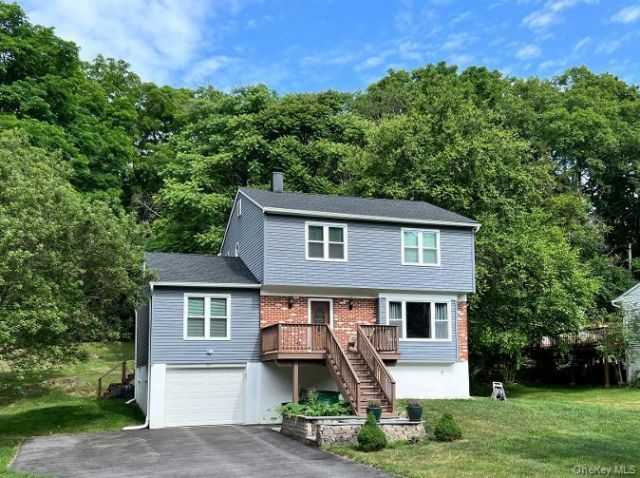 50 Raker Road, Poughkeepsie, NY 12603 Main Photo