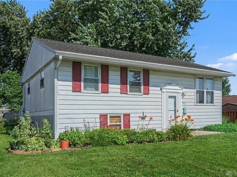 550 Sandy Lane, Franklin, OH 45005 Photo 2