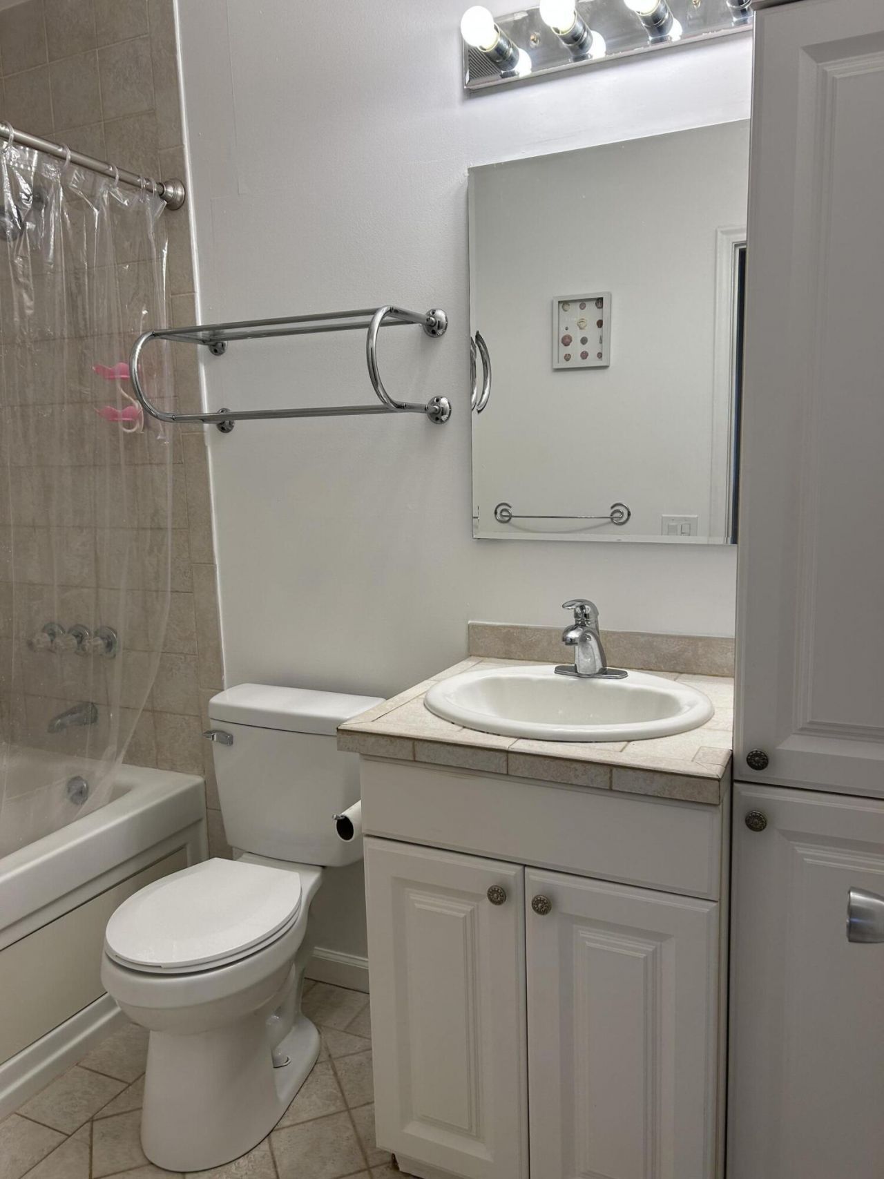 1851 NE 62nd Street, Unit 527, Fort Lauderdale, FL 33308 Photo