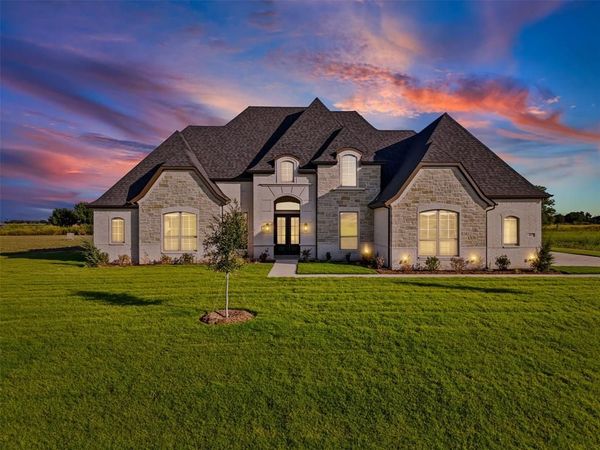 157 Lila Lake Drive, Waxahachie, TX 75165