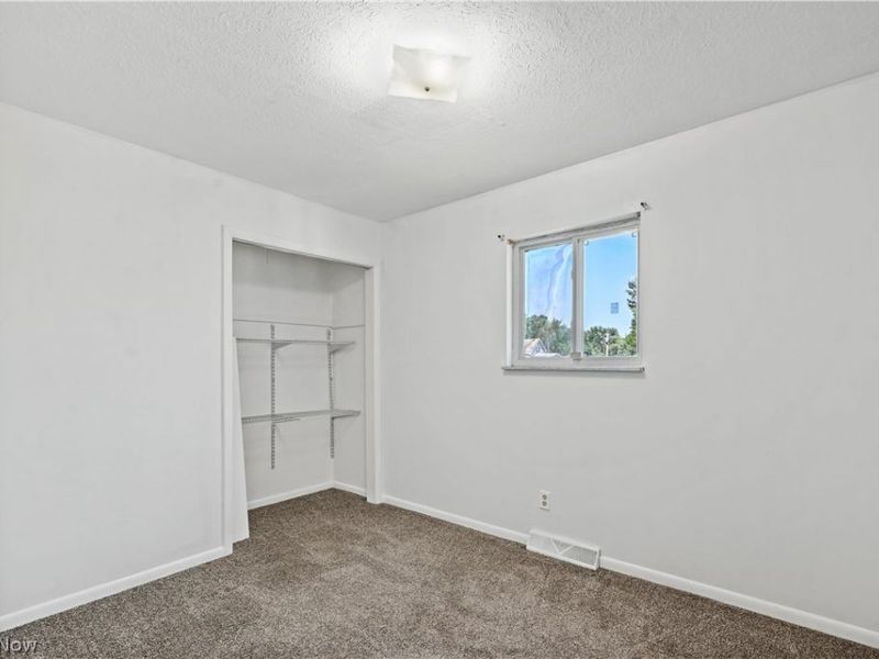 1286 Deforest Road SE, Warren, OH 44484 Photo 10