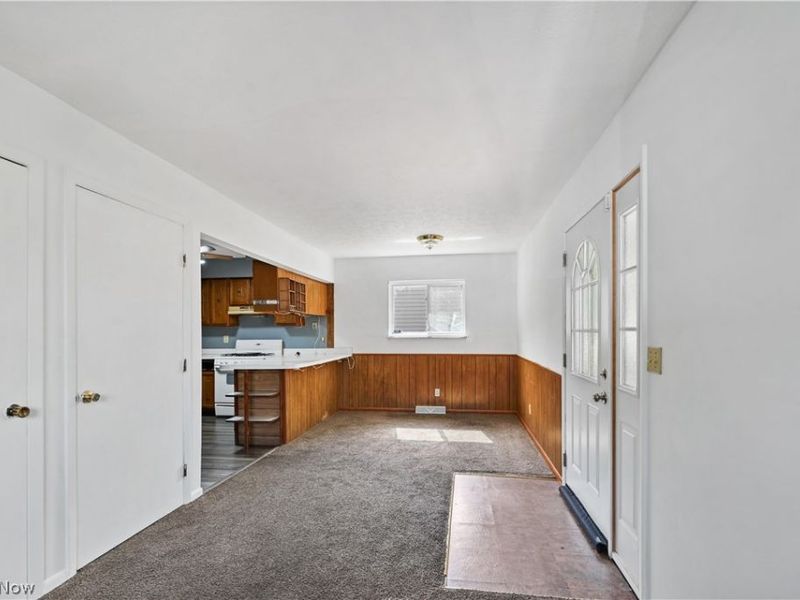 1286 Deforest Road SE, Warren, OH 44484 Photo 6