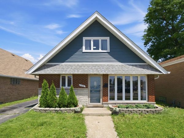 8404 45th Street , Lyons, IL 60534