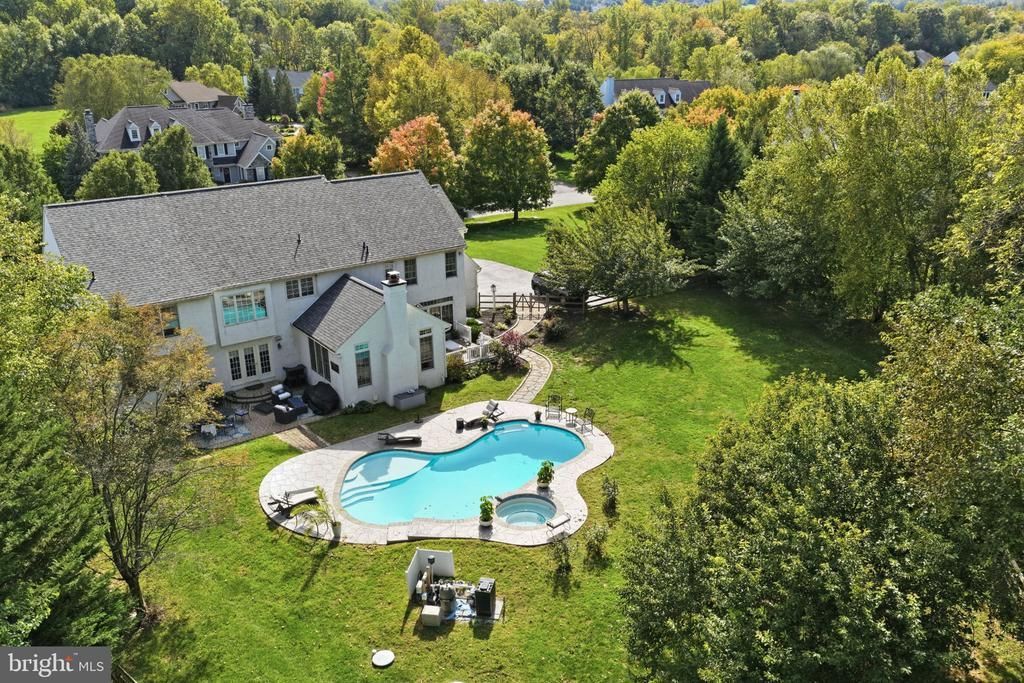 1704 CHANTILLY LANE, CHESTER SPRINGS, PA 19425