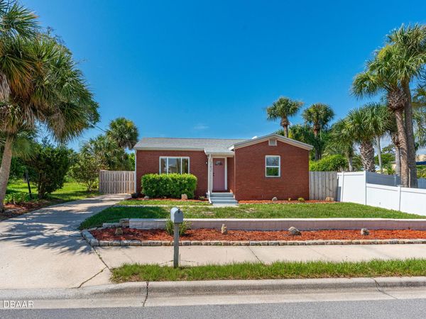262 Seaview Avenue, Daytona Beach, FL 32118