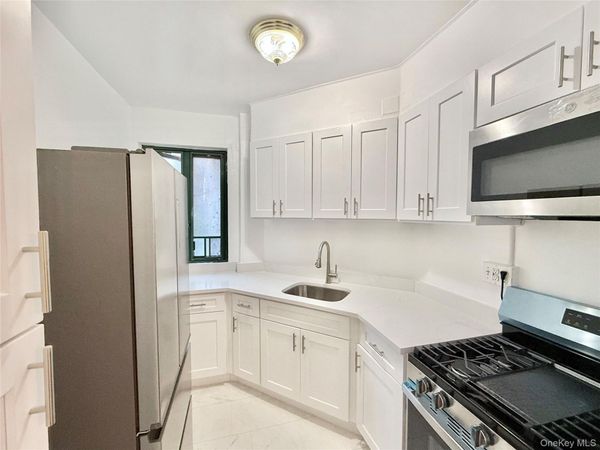 1651 Metropolitan Avenue , Unit MB, Bronx, NY 10462