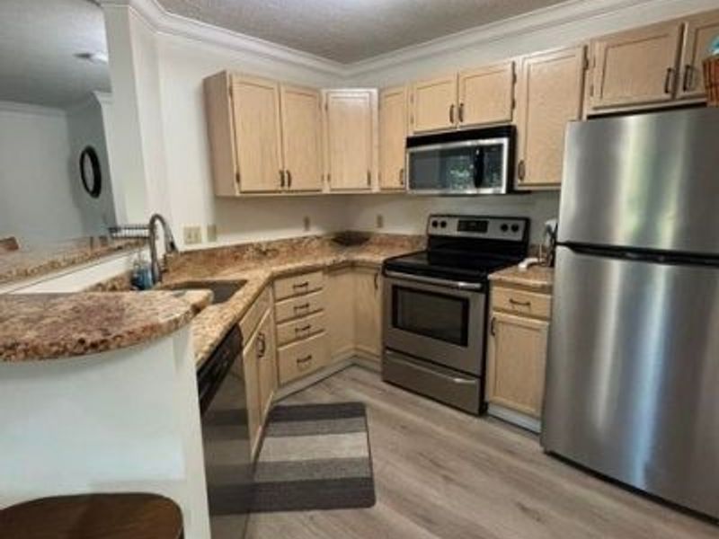1411 Buckingham Gate Boulevard, Cuyahoga Falls, OH 44221 Photo 10