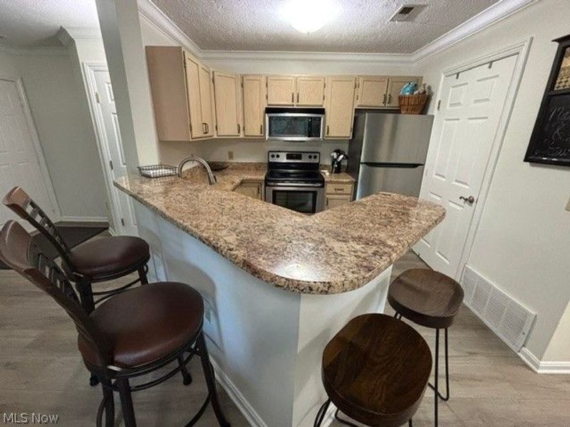 1411 Buckingham Gate Boulevard, Cuyahoga Falls, OH 44221 Photo 12