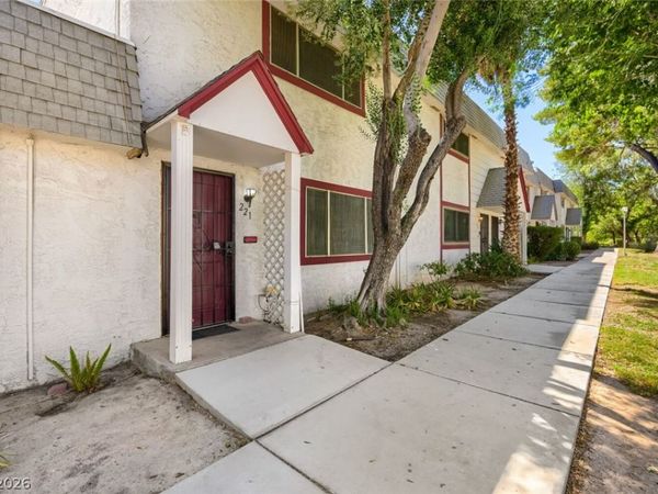 221 Pecos Way , Las Vegas, NV 89121