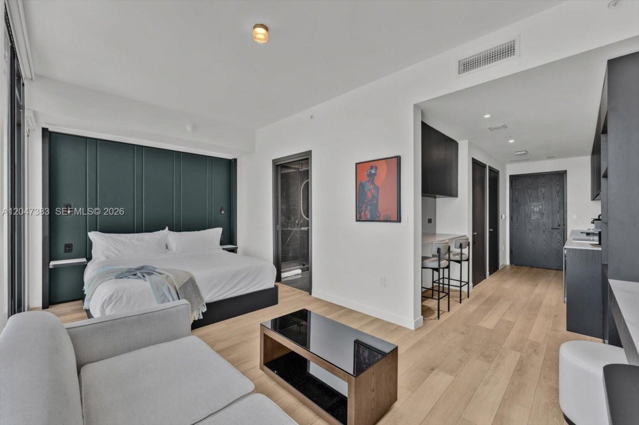 20 NE 11th St, Unit 3105, Miami, FL 33132 Photo
