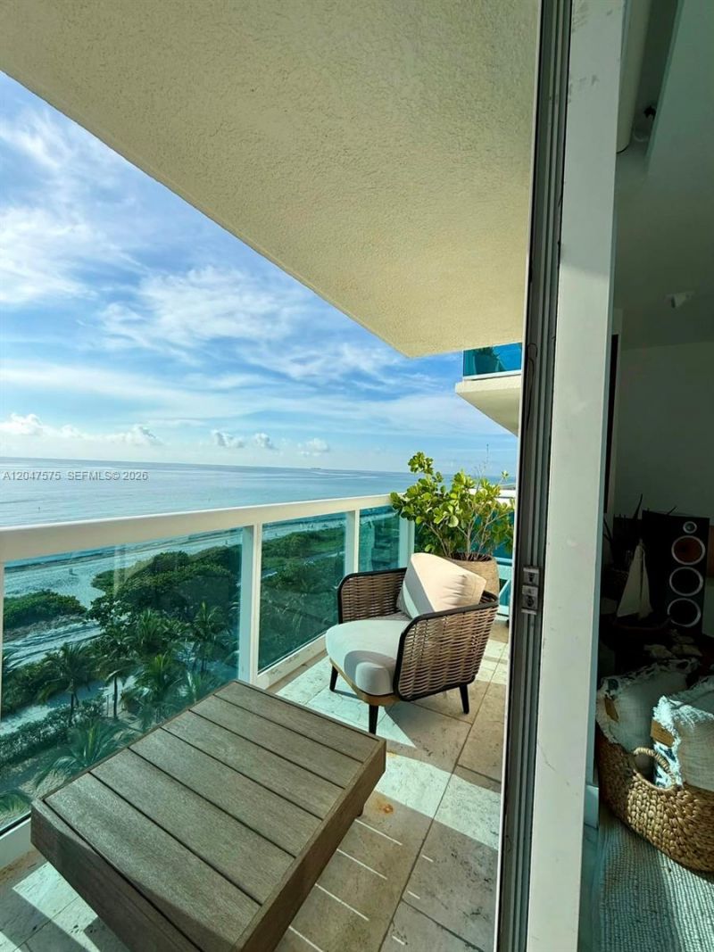9201 Collins Ave , Unit 826, Surfside, FL 33154 Photo