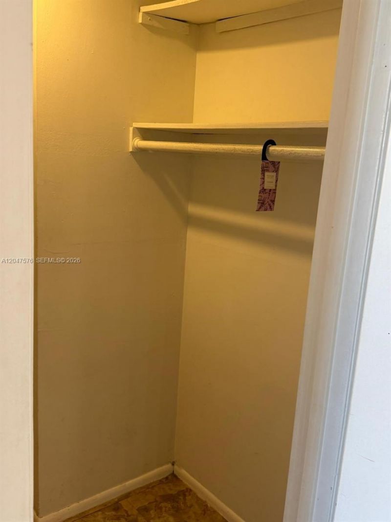 1990 Marseille Dr , Unit 303, Miami Beach, FL 33141 Photo