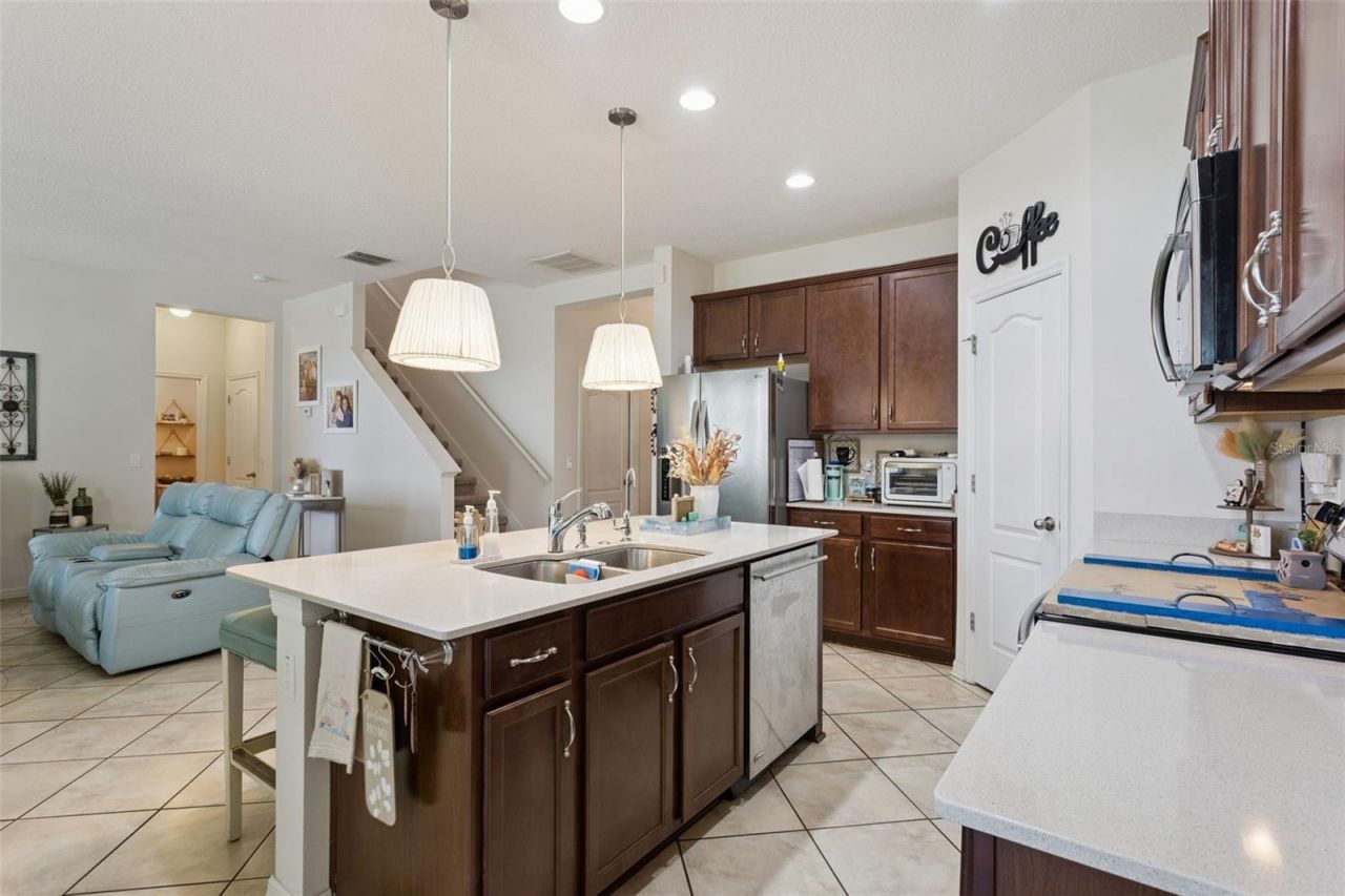 2514 Plumadore Drive, Grand Island, FL 32735 Photo