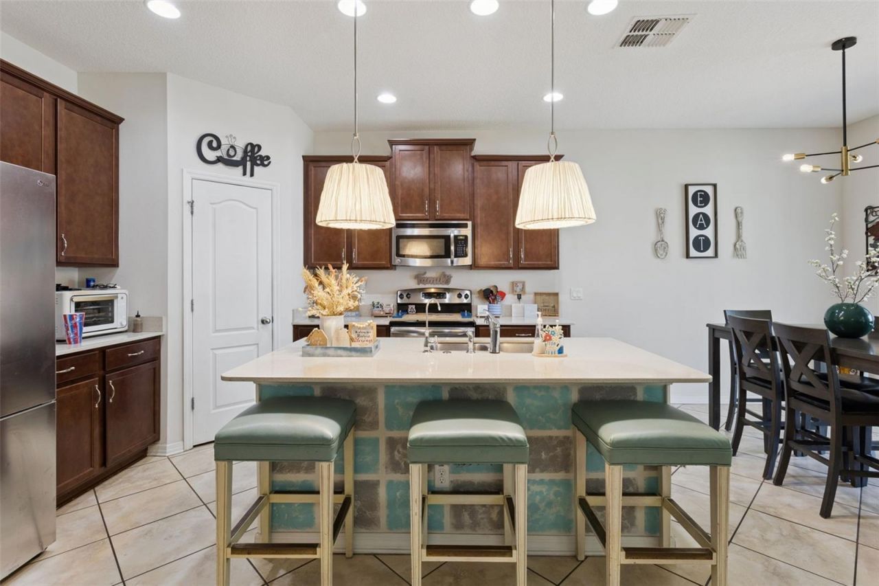 2514 Plumadore Drive, Grand Island, FL 32735 Photo